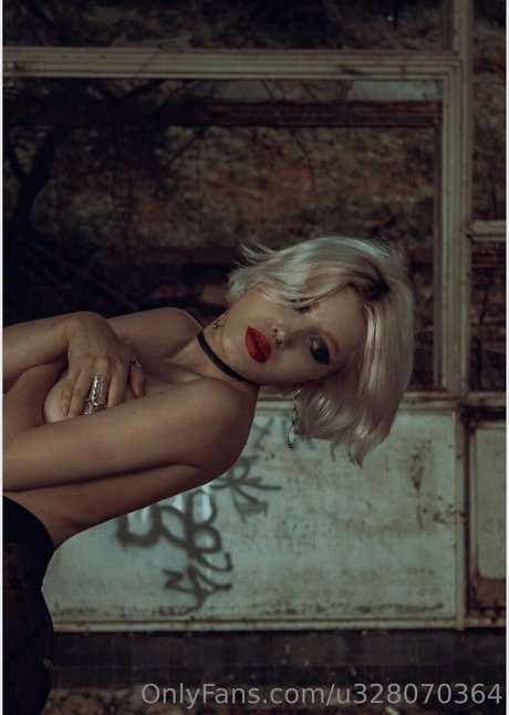 woodsnaomi schöne nackte bilder