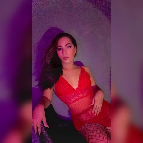 Michelle zarzavilla freie nette bilder