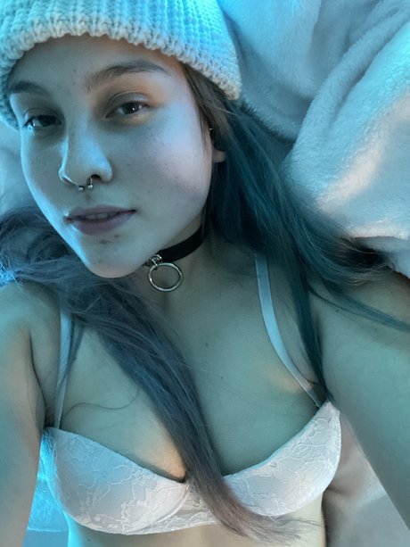 BbyNat xxx erotische bild