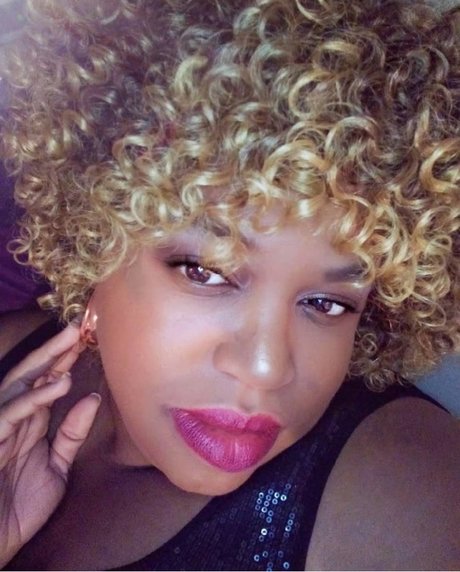 Nici S pornostar freie fotos