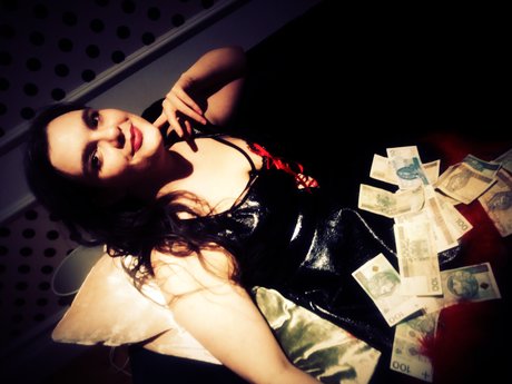 LadyShibariFindom pornostar nackte bilder