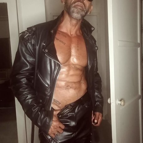 MASTERMO u1434689 xxx pornostar bilder