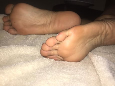 Mary Pearson kostenlose heiße fotos