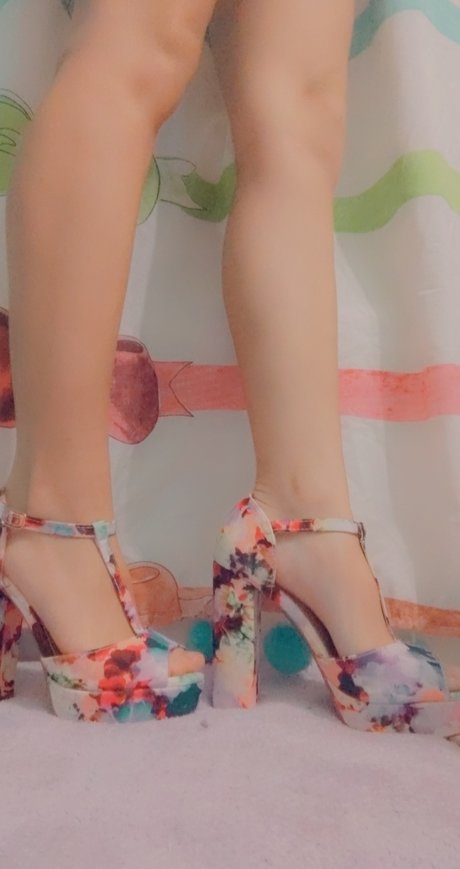 Lolalusts exklusive hübsche galerie