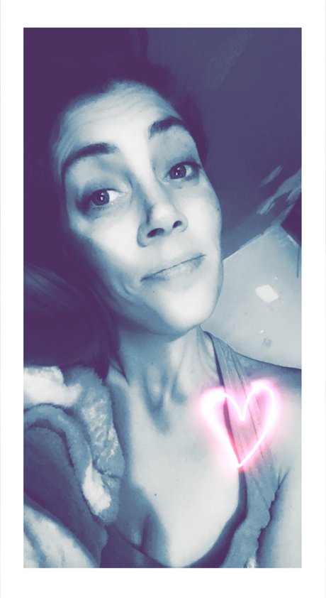 NaughtyNessa kostenlose sex bild