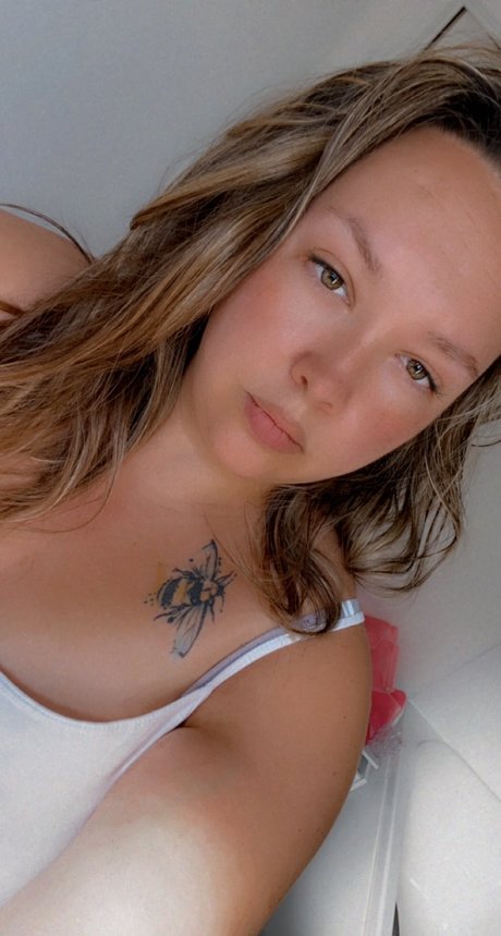 Hana sage_ schauspielerin pornografische galerien