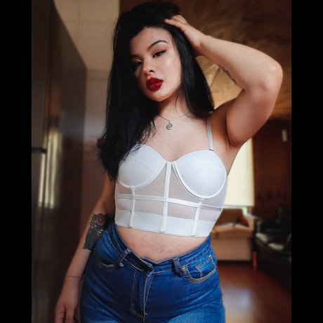 Monserrat Garrido schauspielerin erwachsene foto