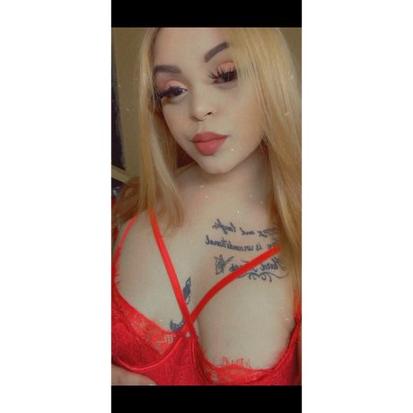 Mrs Rubii Red hd nackt galerien