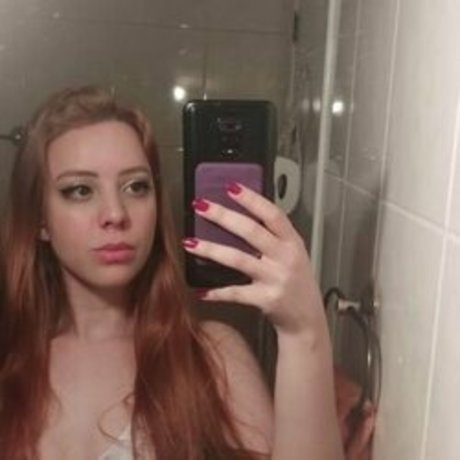 bia_ pornostar akt bild