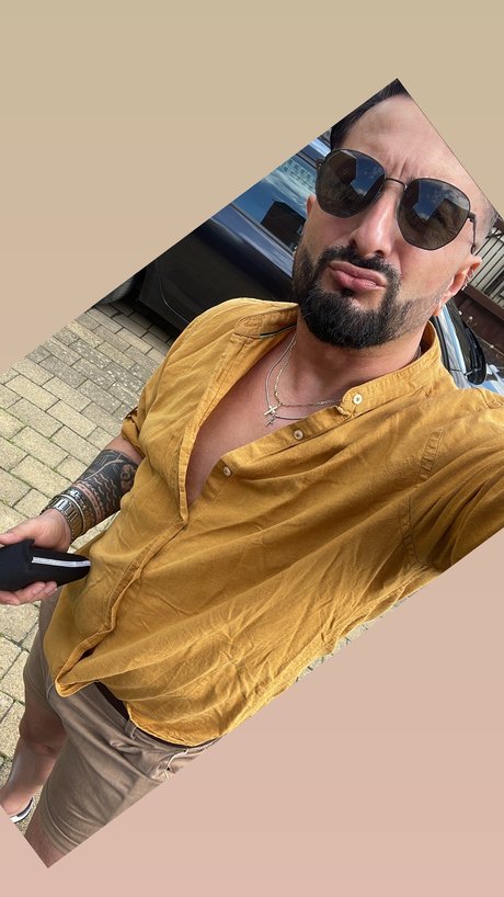 Aadat2021 kostenlose porno bild