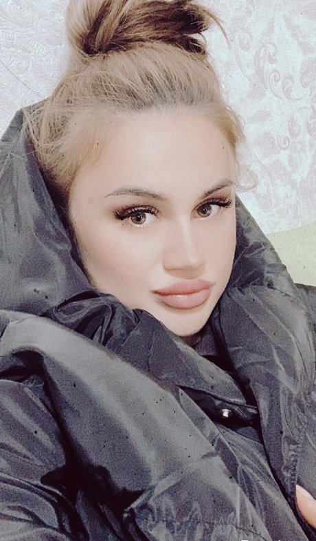 Stefania Ojog xxx hübsche galerien