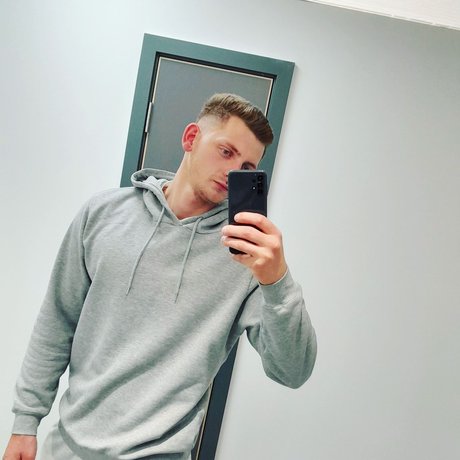 Josh0F erwachsene kunst foto