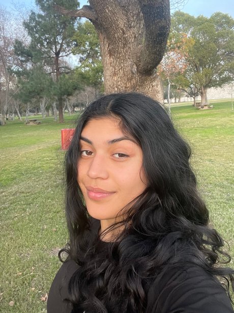 Alay schauspielerin sexy bilder