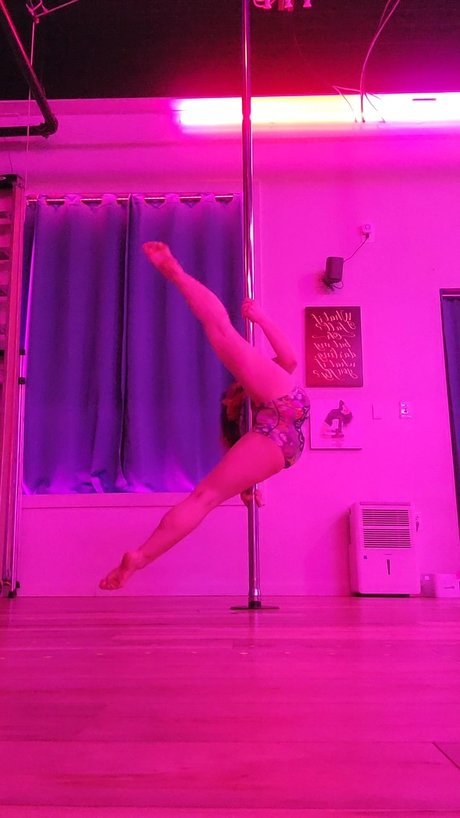 Violet rose erwachsene nette fotos