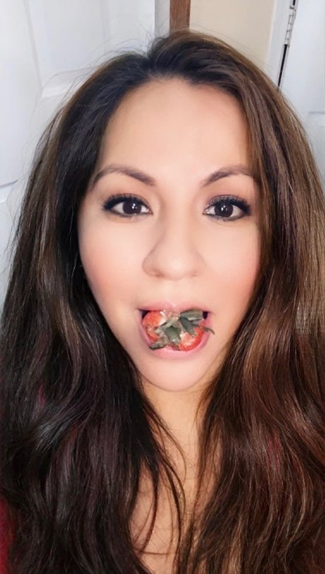 ThickyEri hübsche sex foto