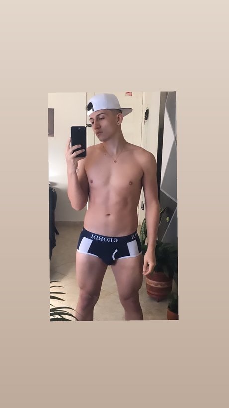 Andr s Felipe Vargas Cardona schöne porno bild
