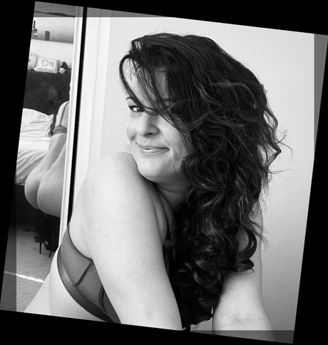 Ellie west schauspielerin nacktheit bild