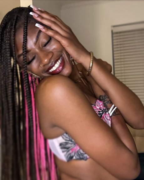 The subduction Fairy_ heiße nackte bild