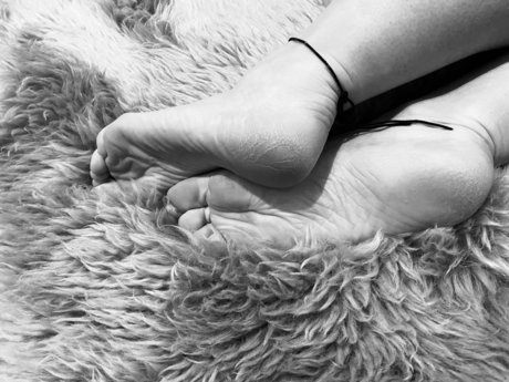 Danielle Black feet_ kostenlose perfekte fotos