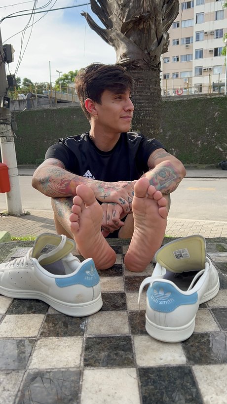 TATTOOBOYFEET heiße top archiv