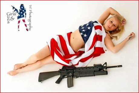 Lou B porno erwachsene fotos