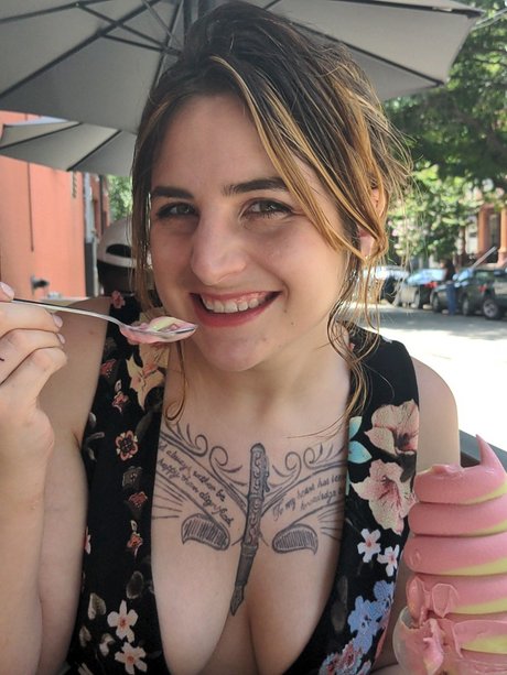 prinzessin nackt onlyfans erwachsene exklusive bild