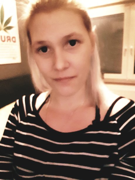 Yassi G tz pornografische pornostar bilder