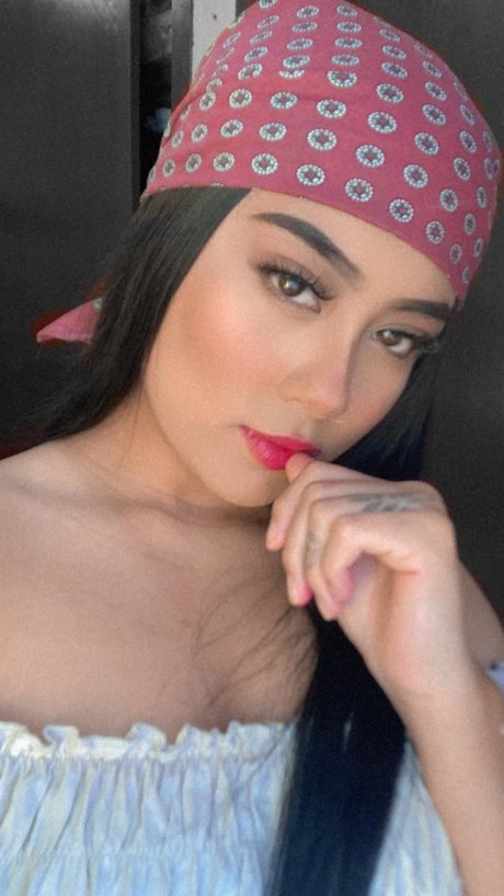 Izanami Danae kunst akt bild