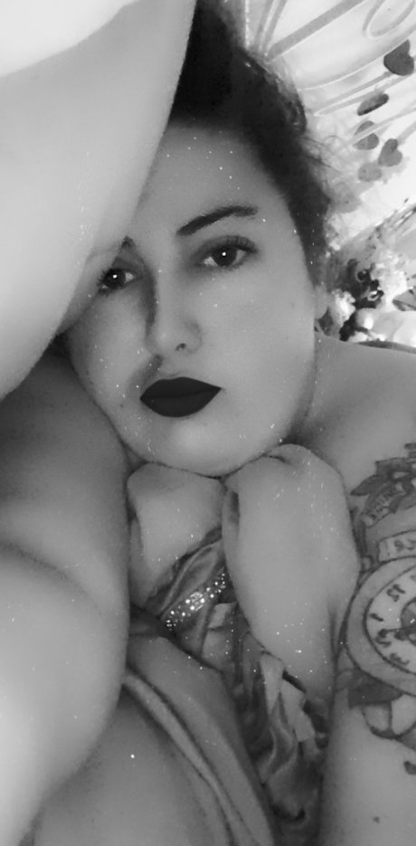 Lily robb model exklusive fotos