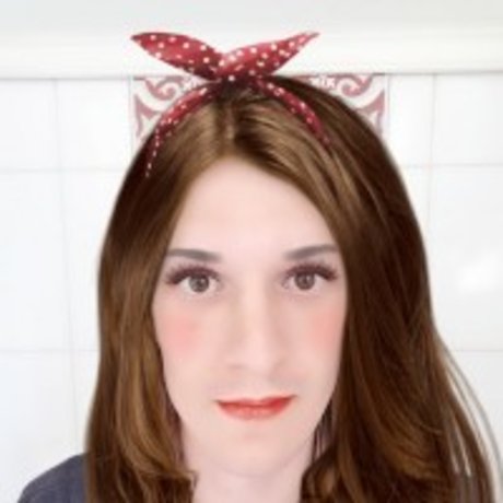 Transmaria perfekte erwachsene bild