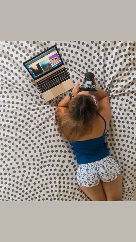 Merlyoh top kostenlose foto