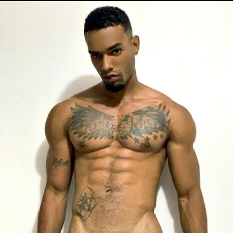 Cuteboybiigcock exklusive sex fotos