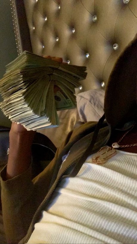 Daddy Geeski model xxx bilder