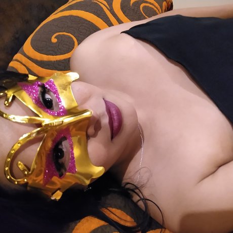 Daniela Luxxx nackt akt galerien