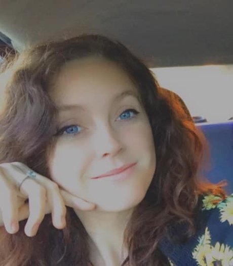 Tay Bunnie top xxx bild