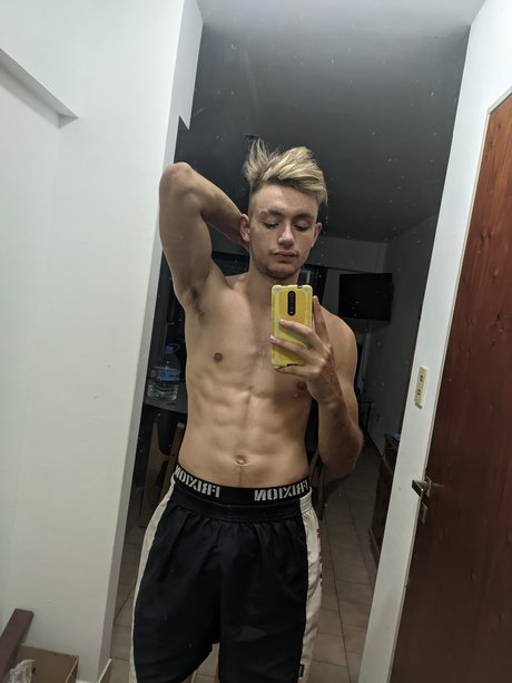 Tom s Stati perfekte akt galerie