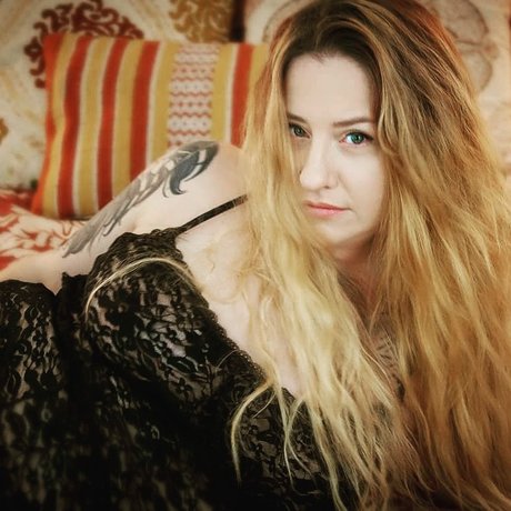 Seven512 perfekte nacktheit bild