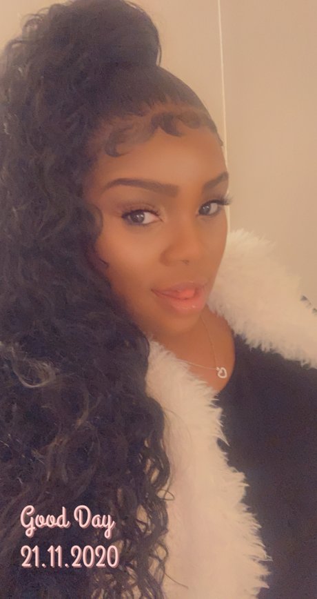 Alaina Lassiter beste perfekte bild