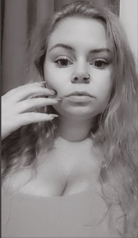 Lactating Queen_ kunst nackt fotos