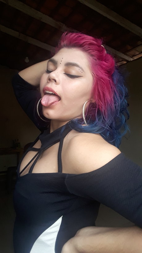 Mila Matos model nacktheit bild