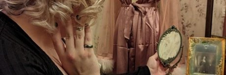 Evelynn Adelaide xxx freie galerien