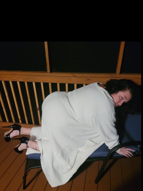 PAWGlovn erotische top bild