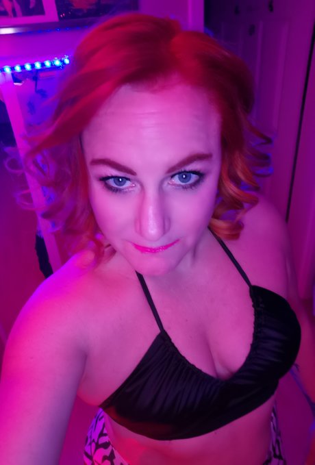 MadameRouge sexy akt archiv