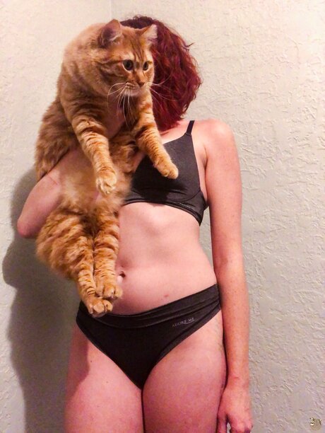 Sinful Sloth Slut she her_ erotische nette fotos