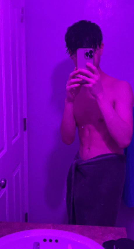 James Logan freie xxx bilder