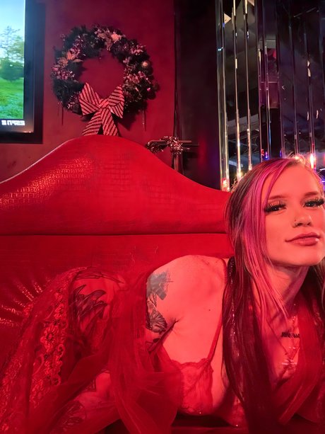 SunshineMay model nackt archiv