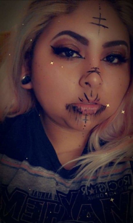 Sarah Hale perfekte erotische galerien