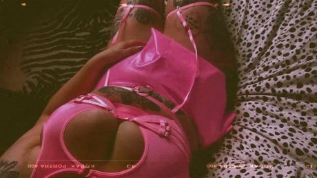 Mardy Mae porno kunst bilder