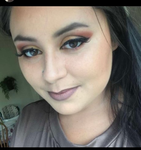 Poisonoustemptaion top exklusive galerie