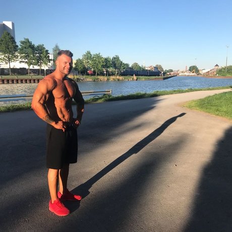 Tim 2610 kostenlose top foto